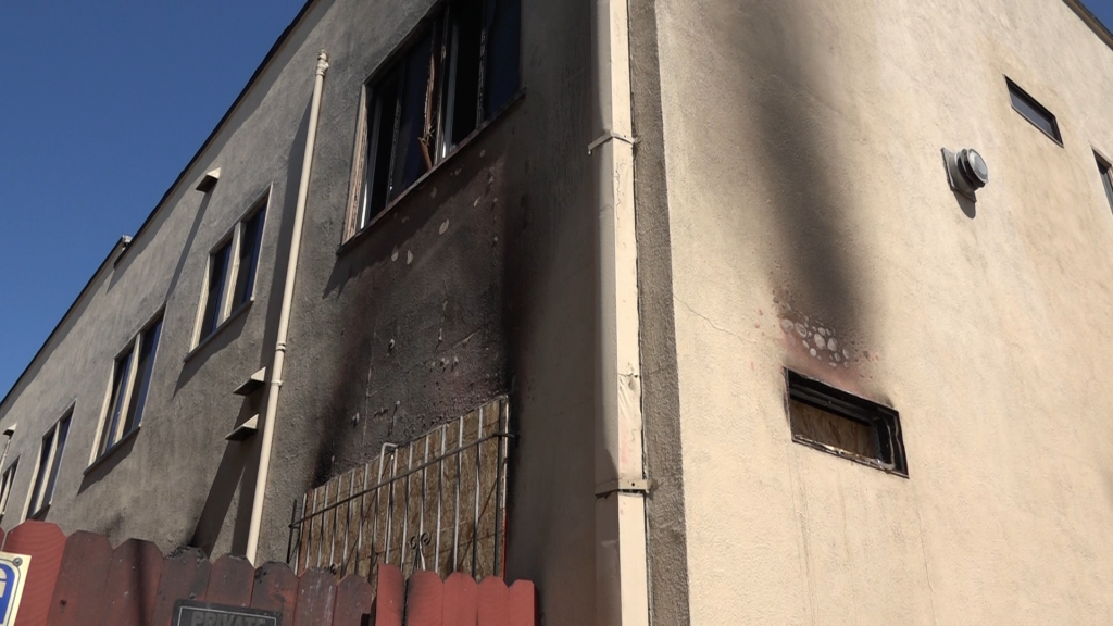 2 Critically Injured in 2 Alarm Apartment Fire