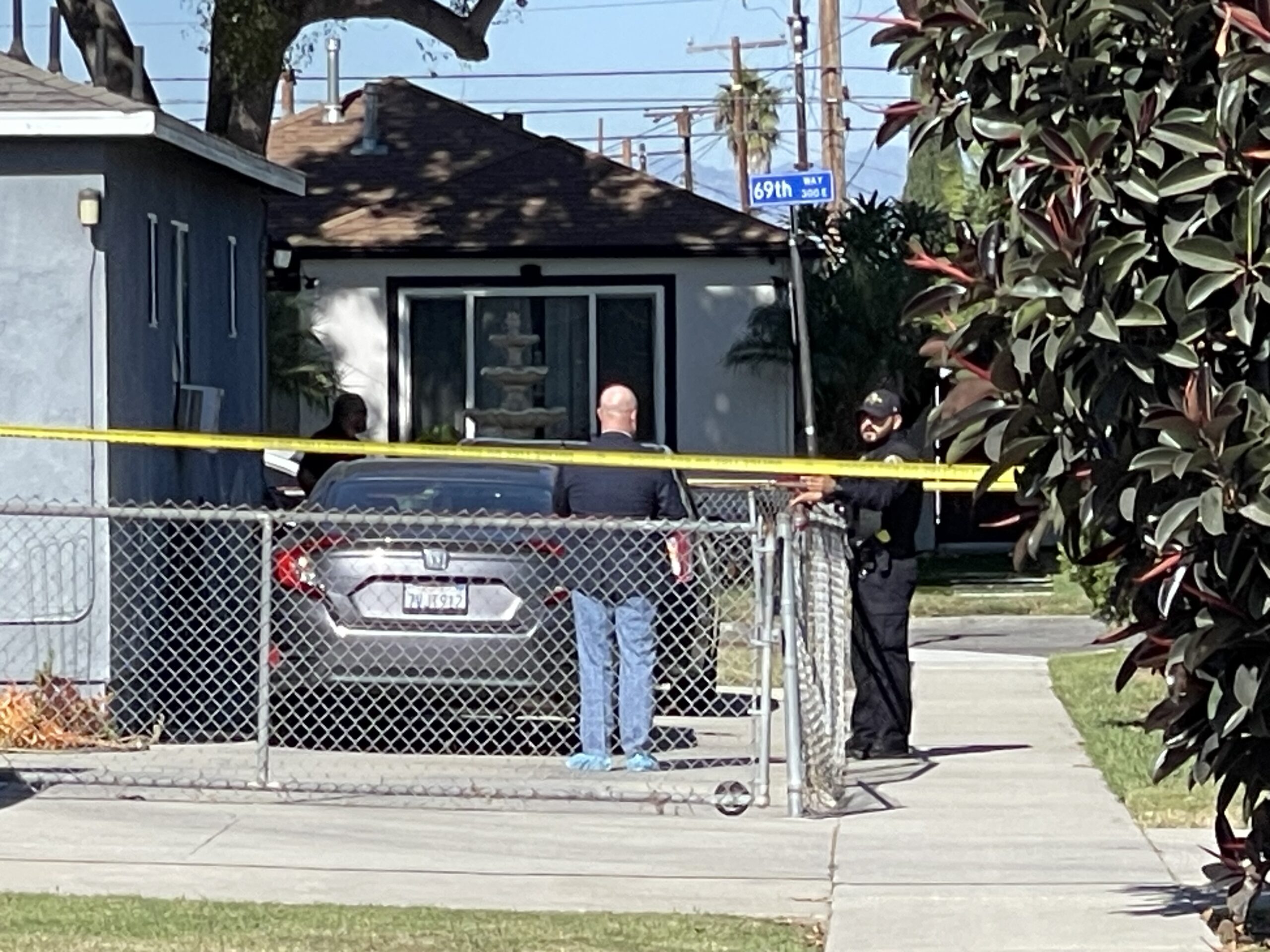 Long Beach Police Shot Man with Knife after Stabbing Long Beach Local